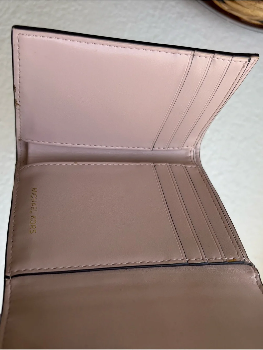 Michael Kors Pink Croc-Embossed and gold Metallic Compact Wallet - Picture 5 of 5